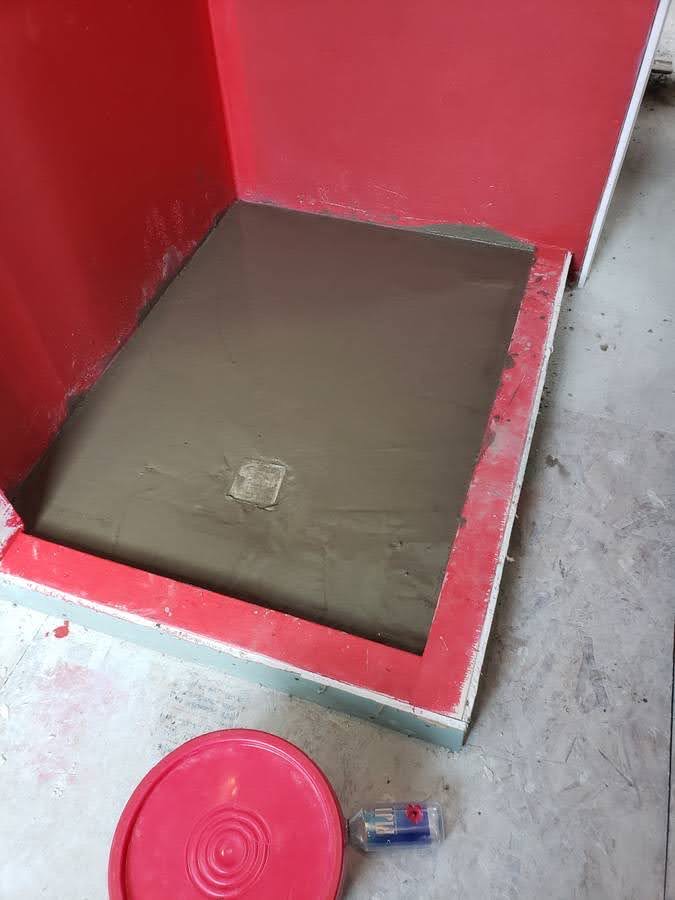 Shower preparation before finishing